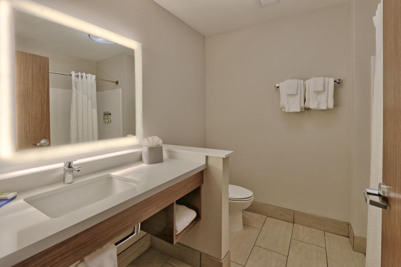 Holiday Inn Express & Suites - Albuquerque East By Ihg Dış mekan fotoğraf